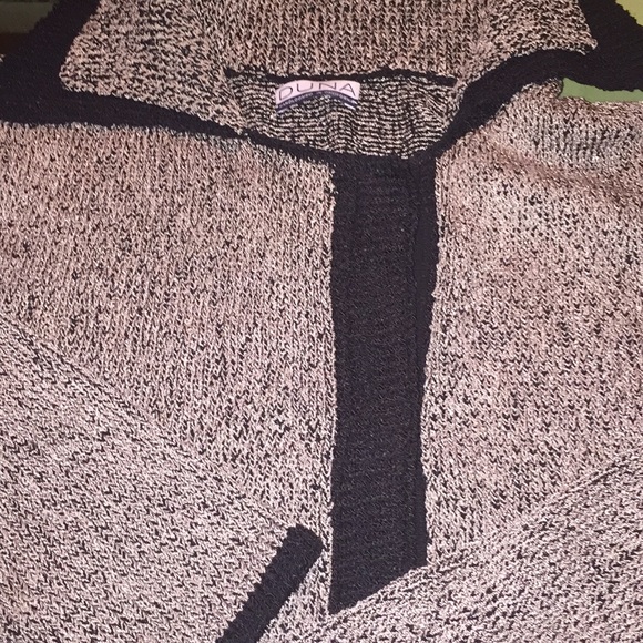 duna Sweaters - Handloomed beautiful sweater